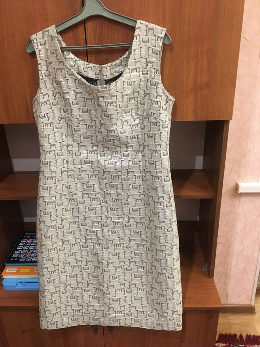 Плаття-саріфан