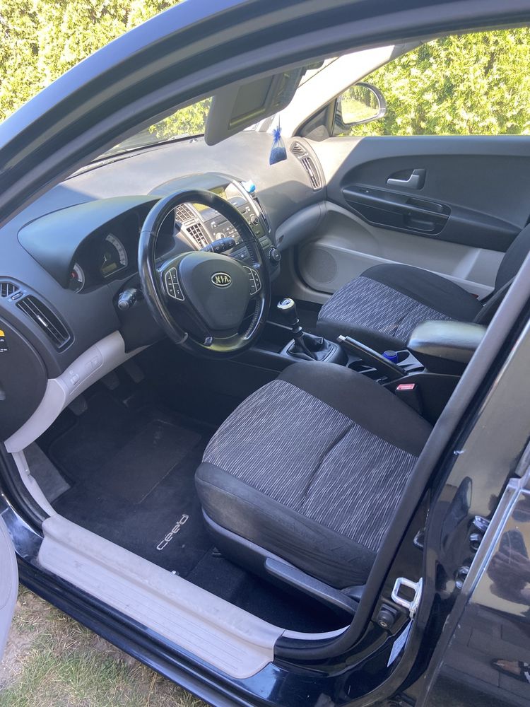 Kia ceed I 1.6 crdi 2007