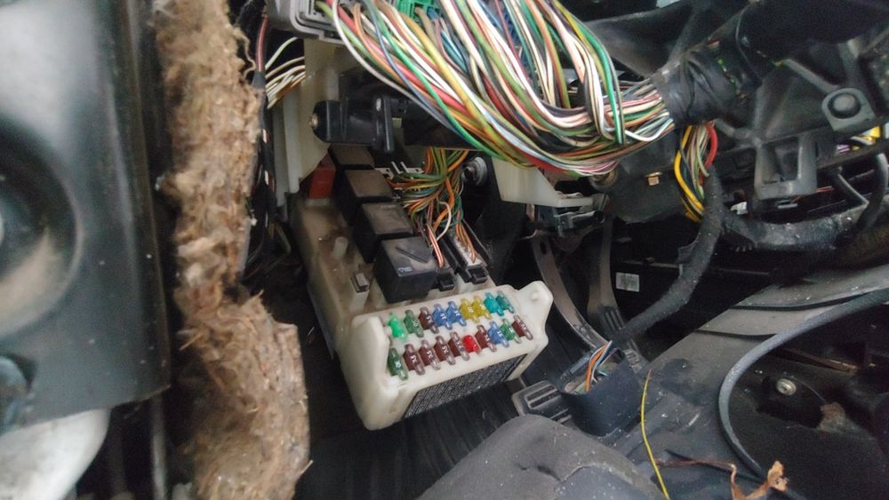 Ford Mondeo дизель 1.8 TDI 1994 года