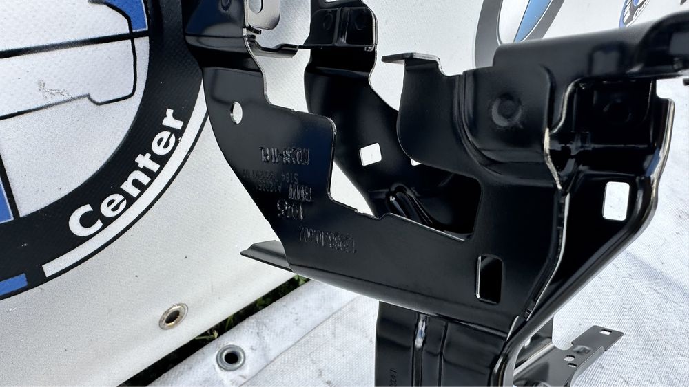 Кронштейн кріплення фари BMW G20 G21 кріплення кронштейн фари бмв г20