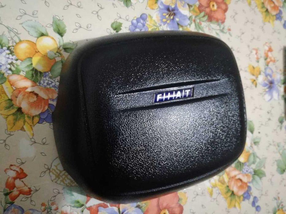 FIAT Volante emblema autocolante Panda Punto Seicento Cinquecento novo