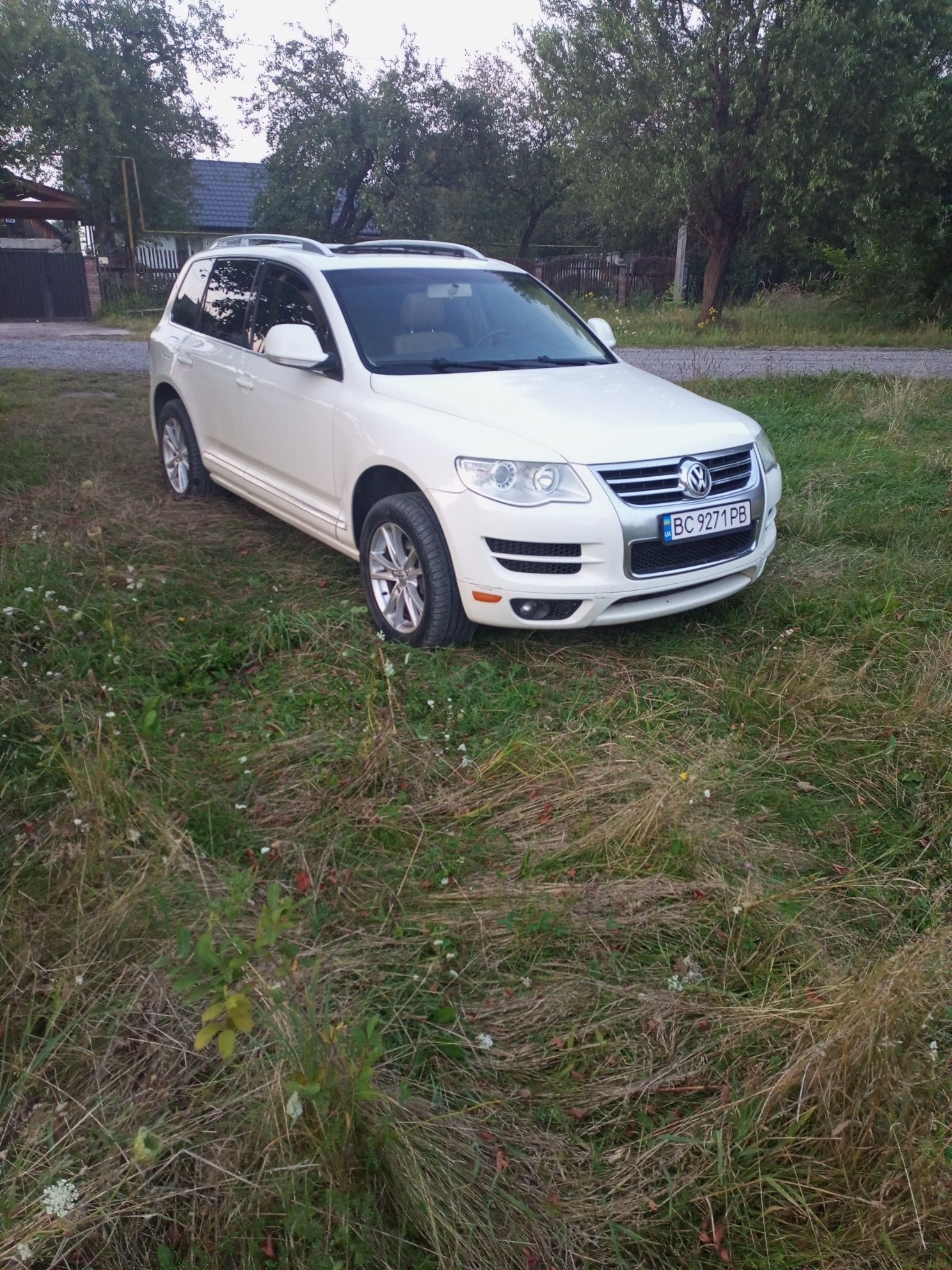 Volkswagen touareg