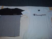 2 t'shirts criança CHAMPION