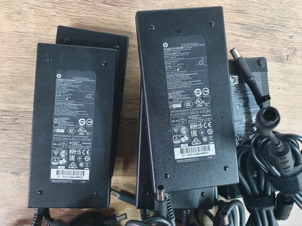 Блок питания живлення зарядка зарядное HP 150w оригінал