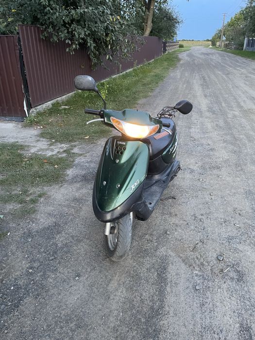 Хороший японський скутер Yamaha Jog
