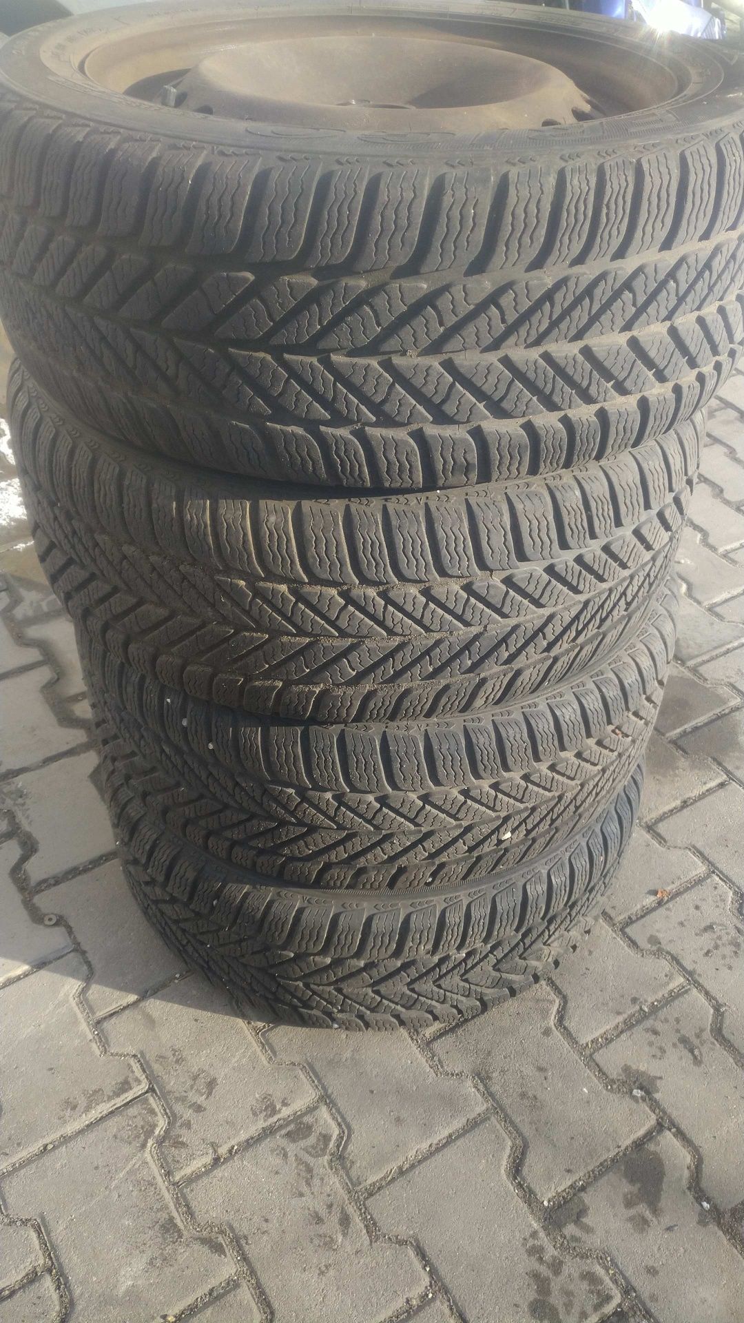 ) Focus MK2 C-Max mondeo koła zimowe 205/55r16 Dębica Frigo