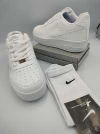 Nike Air Force 1 rozm 39 GRATIS skarpetki Nike!