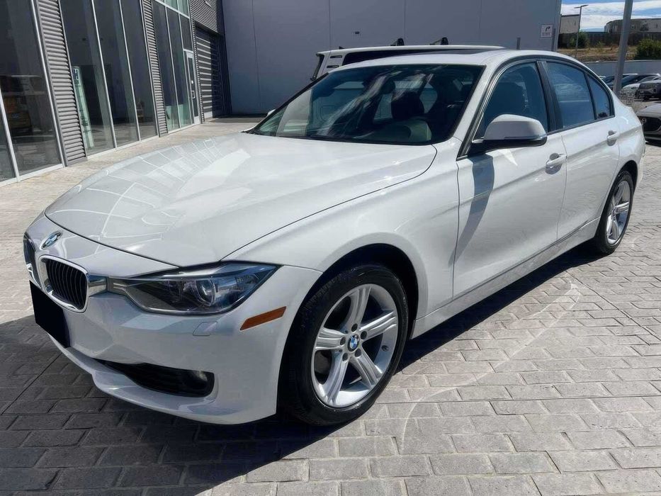 BMW 3 Series 328i xDrive      2015
