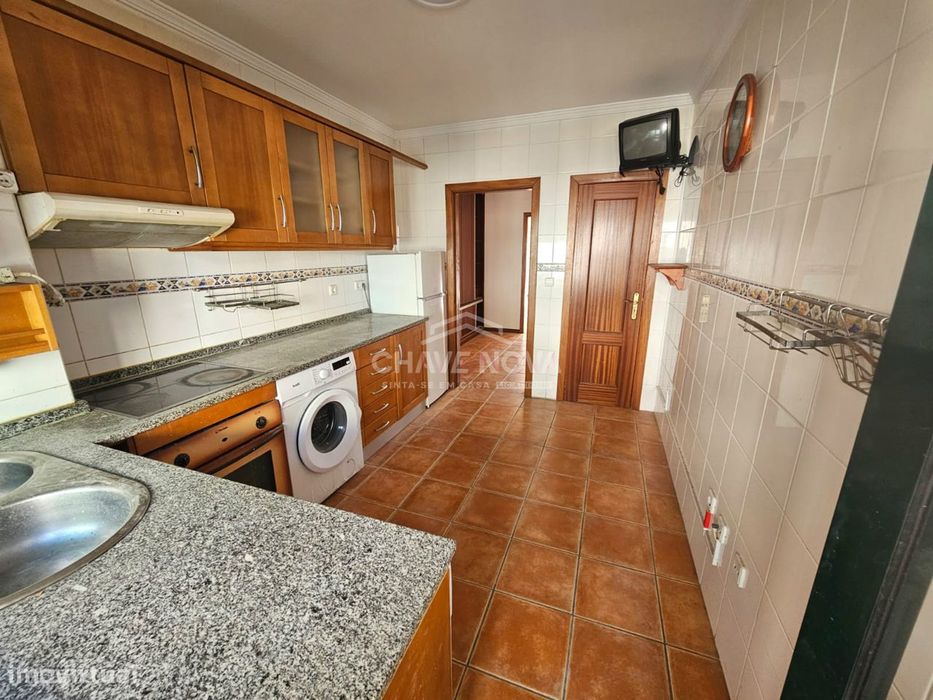 Apartamento T2 em Avelãs de Caminho | 165.000€