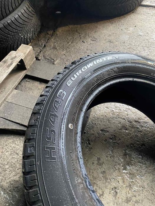 225.65.17 Falken 2шт зима БУ склад шины резина из Европы 65 R17