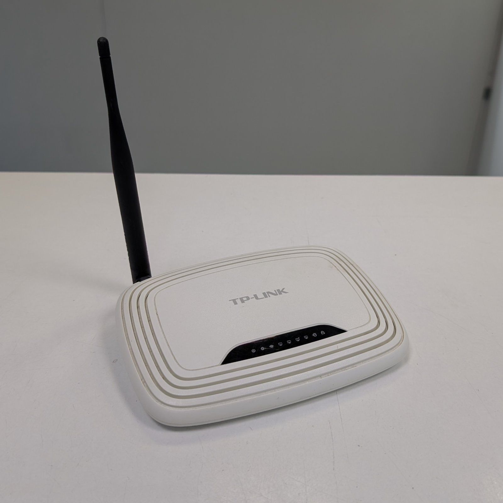 Маршрутизатор TP-LINK TL-WR841N, TL-WR741ND