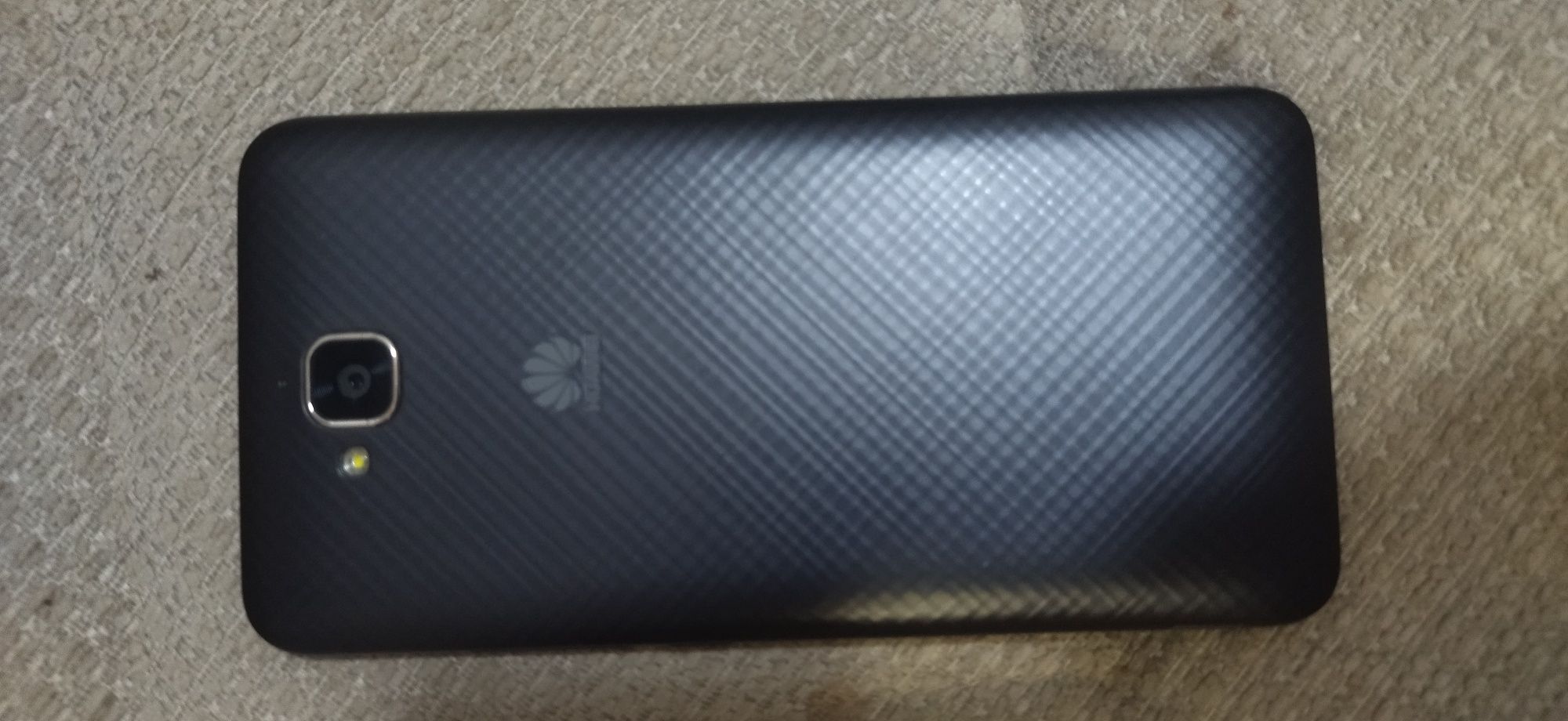 Хуавей , Huawei 3/16 полностью рабочий , вариант для ребенка