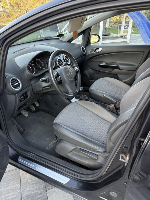 Opel Corsa D 2014 1.3 CDTI  od nowości w rodzinie