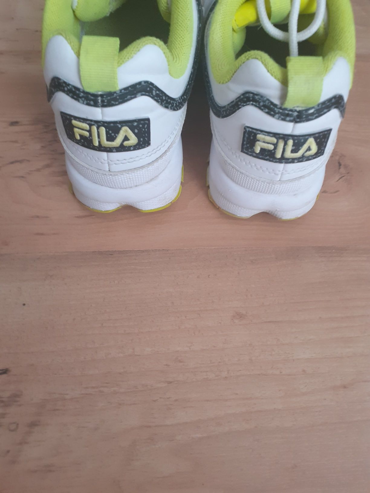 Buty rozmiar 34 Fila