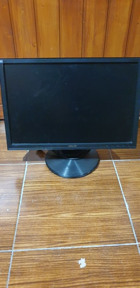 Varios monitor 19" para venda