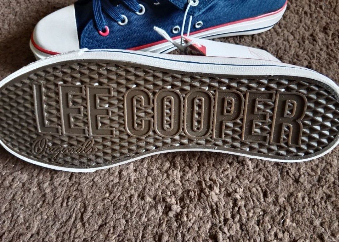 Nowe Lee Cooper trampki