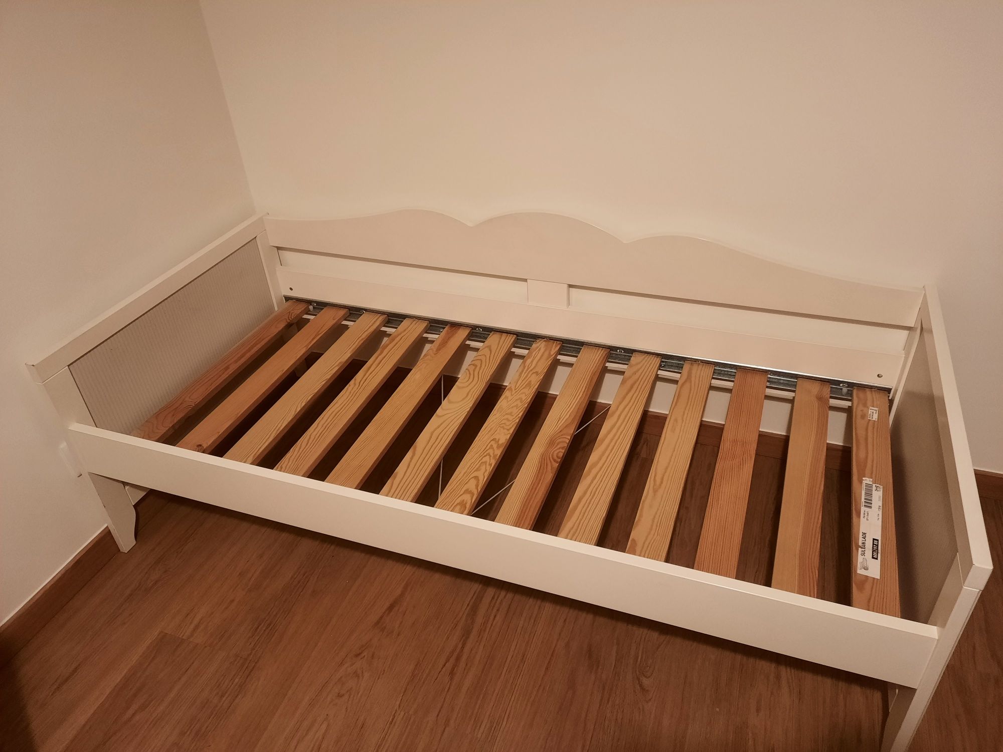 Cama Ikea Henvisk