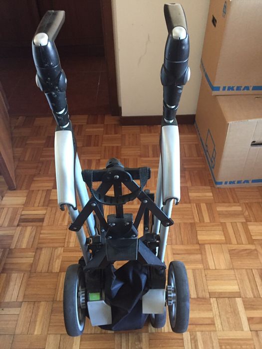 Carro Chicco (falta freio roda)