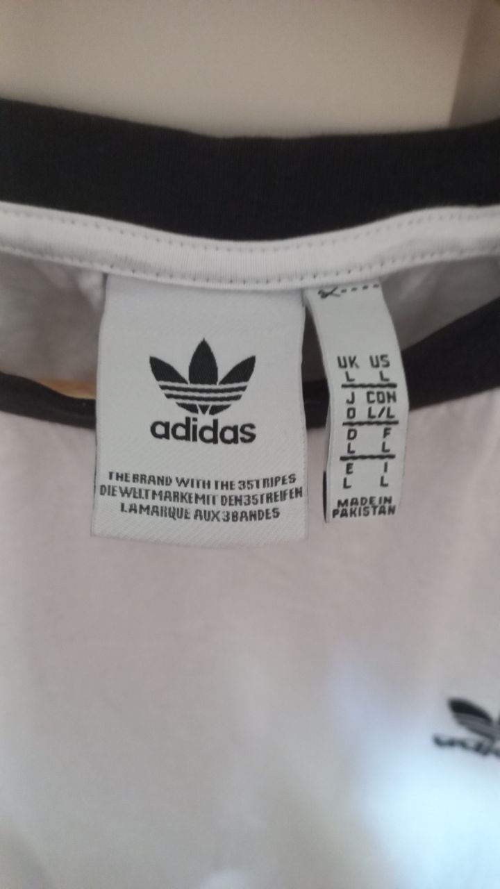 Футболка "Adidas" с лампасами