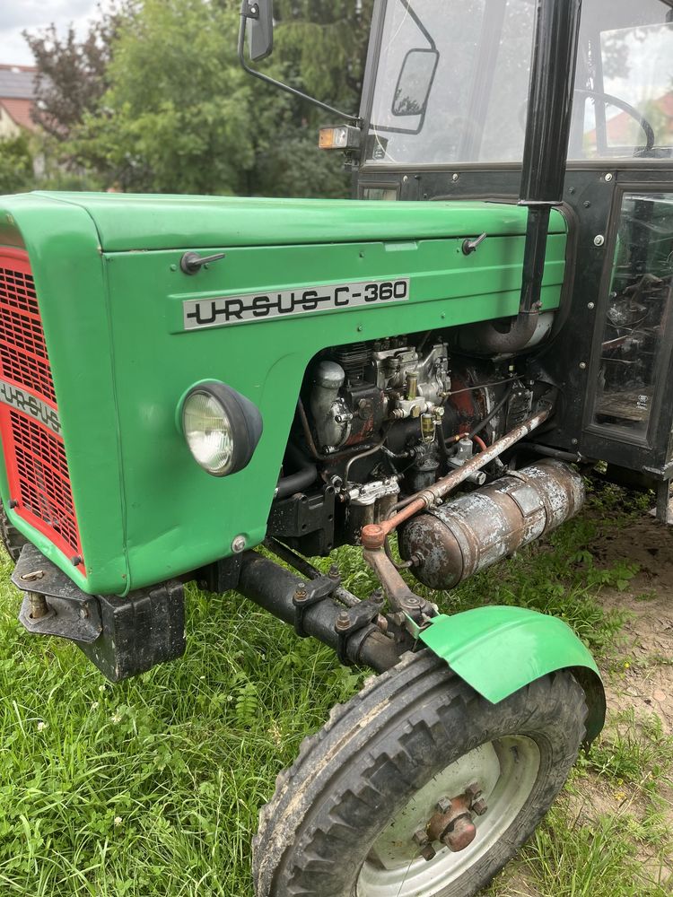 Ciągnik Ursus C-4011/C-360 + przyczepa zarejestrowany