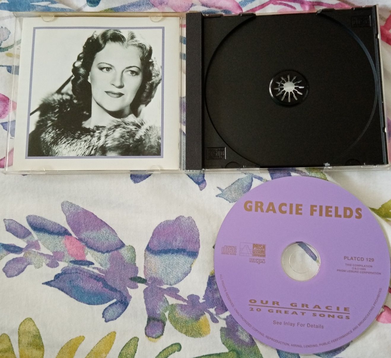 Płyta CD Gracie Fields, Our Gracie - 20 great songs