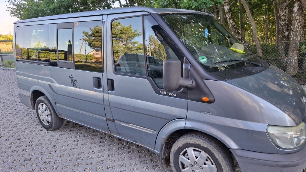Ford tranzsit euroline 2004r