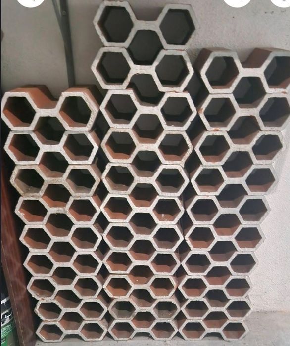 Garrafeira tijoleira