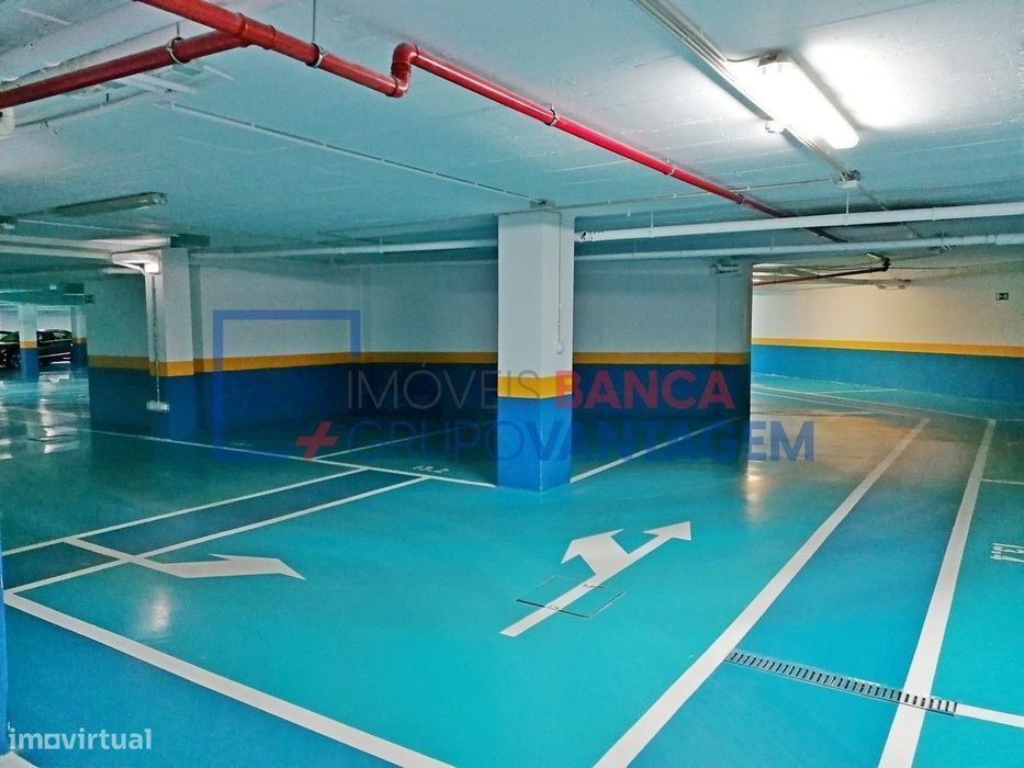 Lugar de estacionamento Santarém