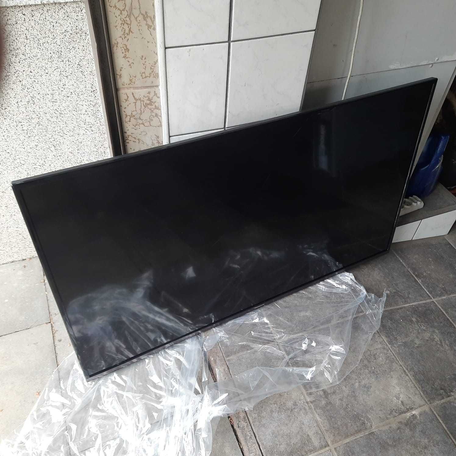 Telewizor LED 49" Panasonic TK-49 FX550E 4K UHD Smart TV/ Wifi uszkodz