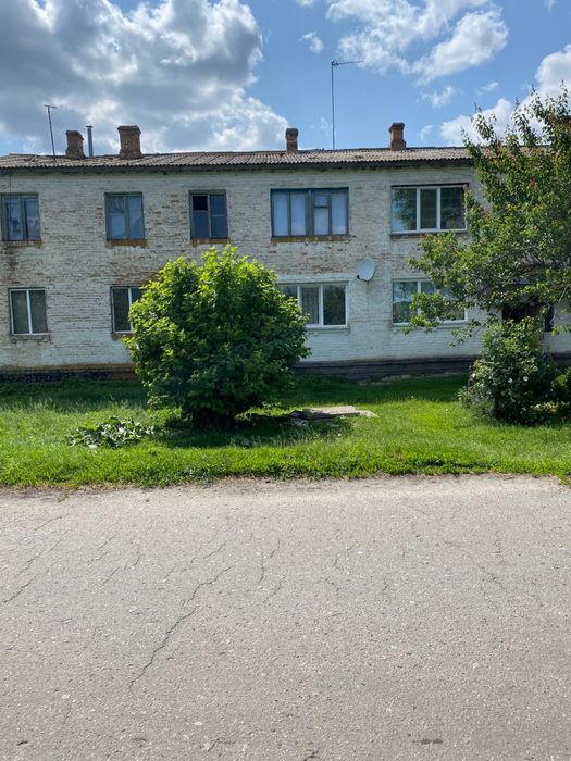 Продам двокімнатну квартиру