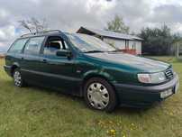 Passat B4 1.6 benzyna 101 KM Pacific