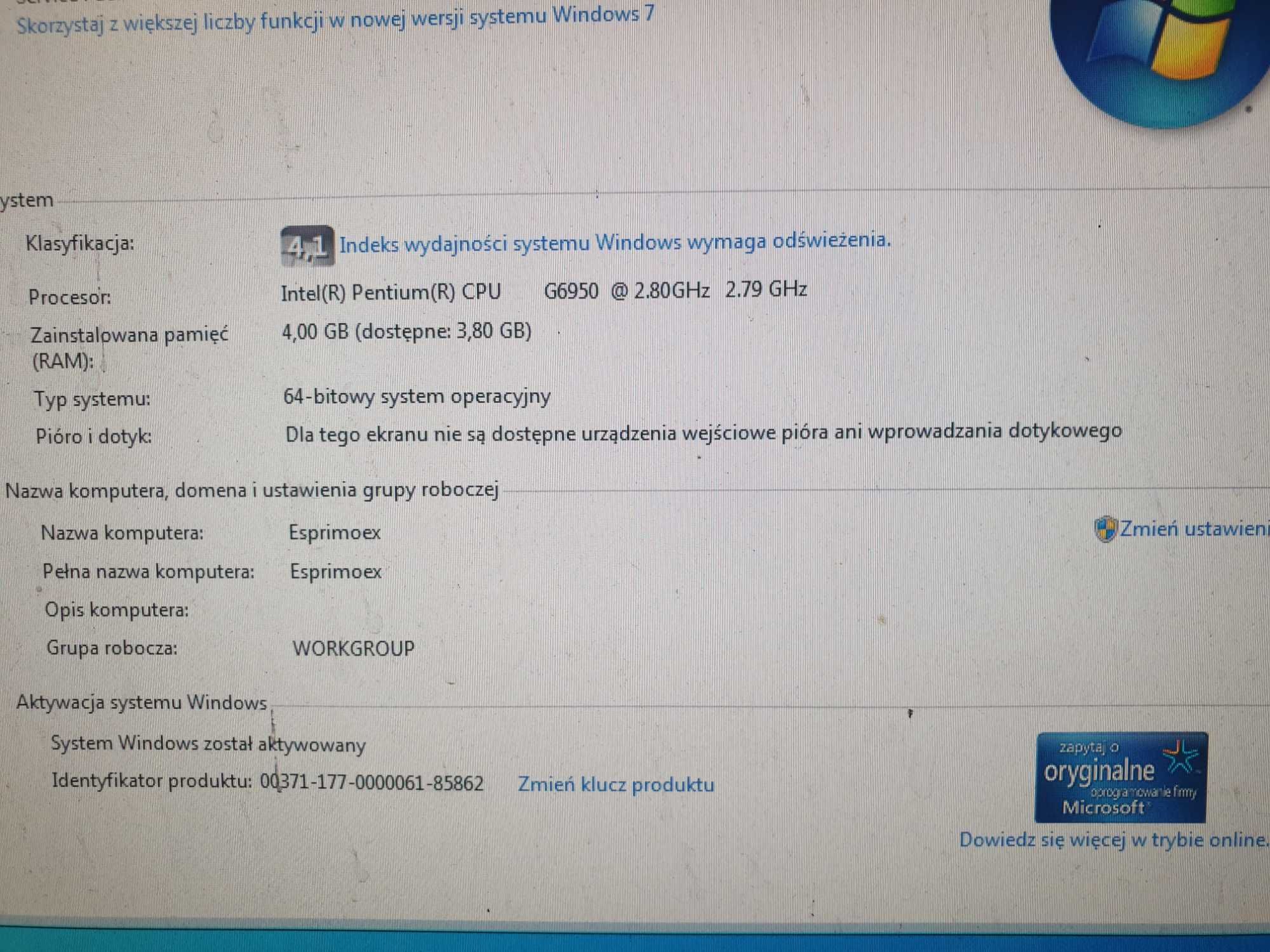 Super Komputer Fujitsu  Intel do Internetu  Zestaw Monitor  Klawiatura
