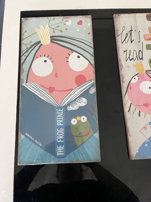 Dois quadros infantis novos de decidacao