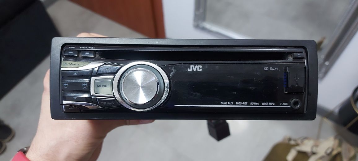 Radio jvc USB MP3 WMA 4X50W w pełni sprawne