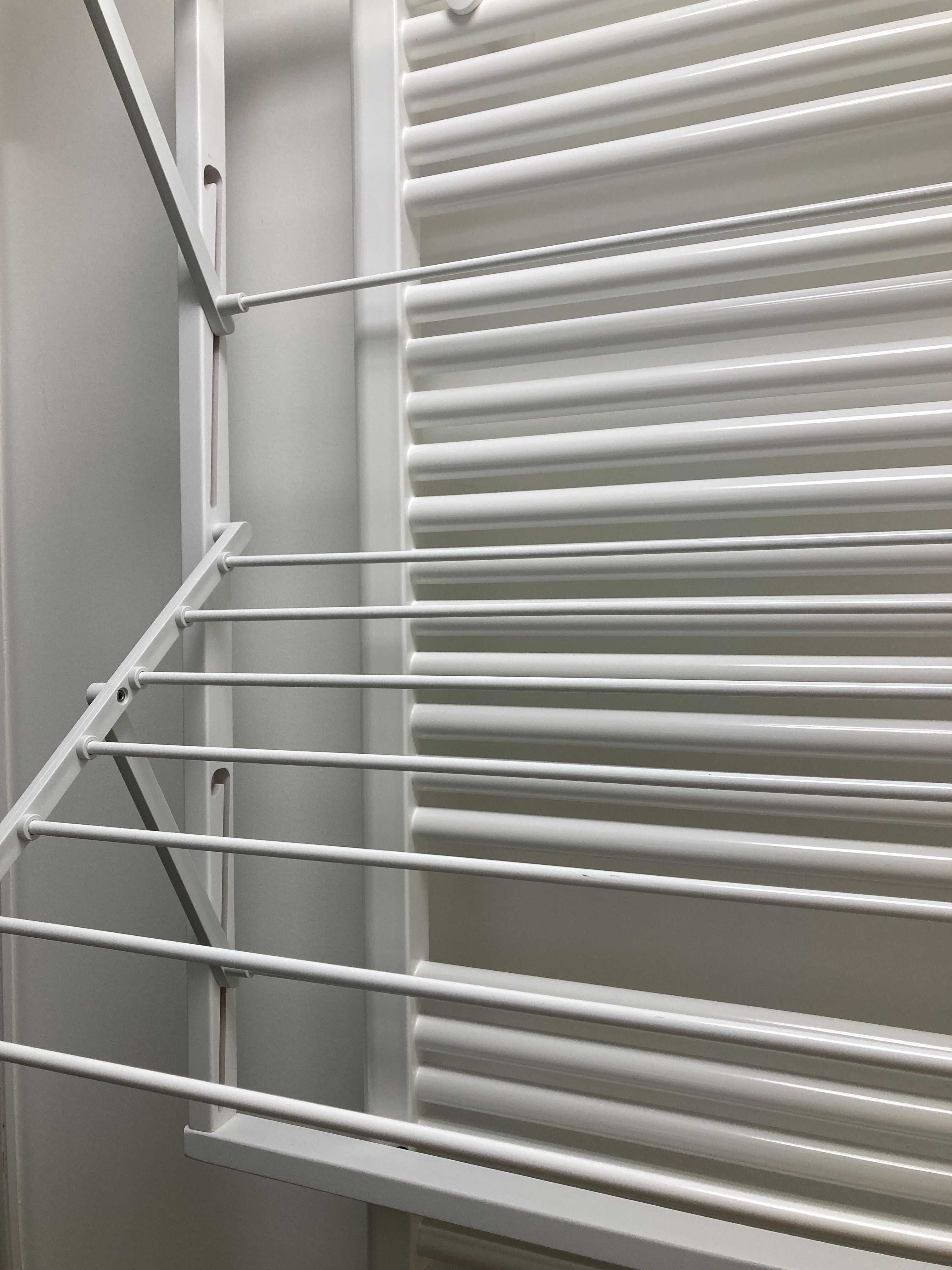 Secador de roupa para radiadores elétricos impecável