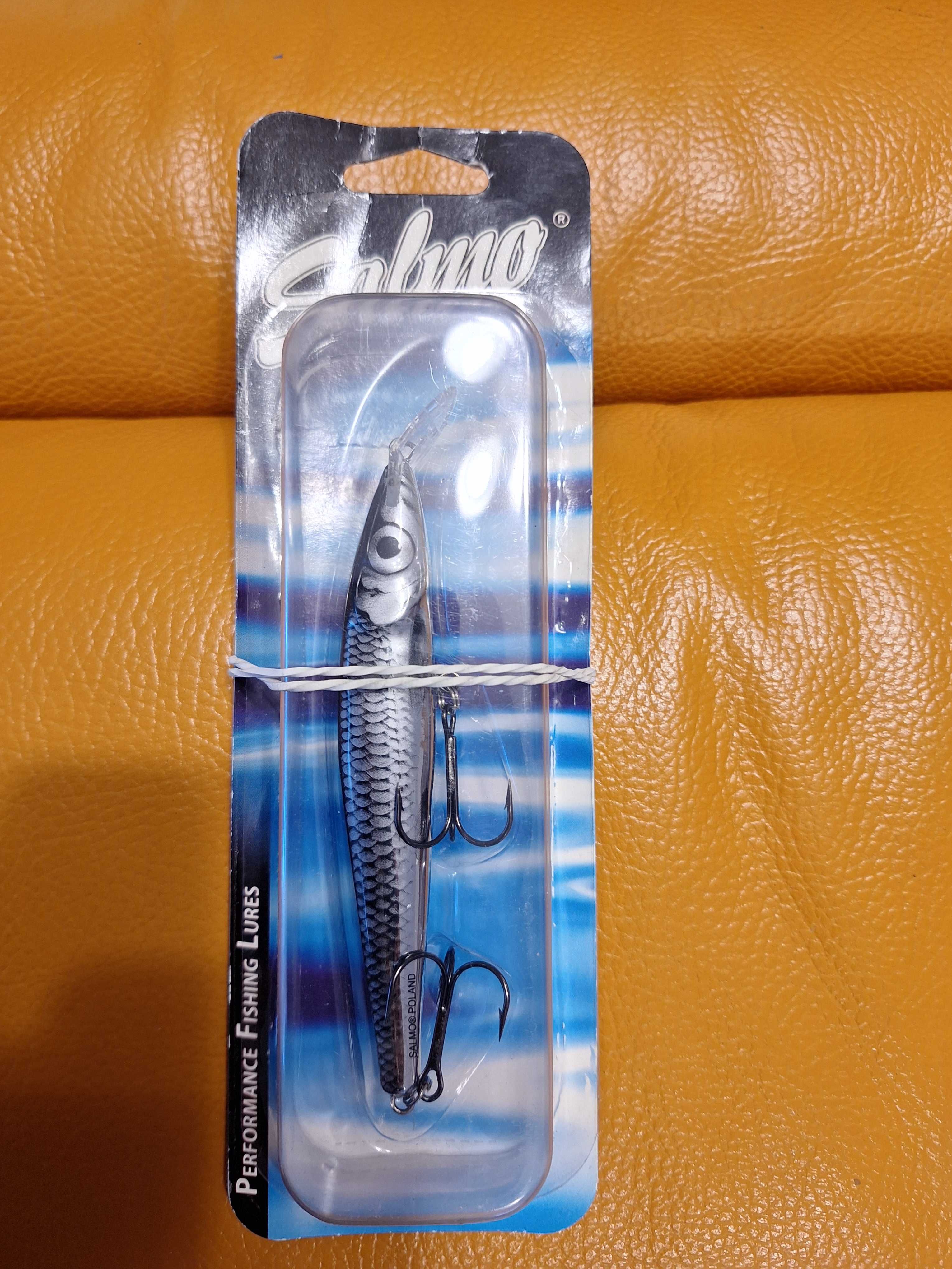 Wobler Sting 12 SP/F 12cm/16g/12cm/14g różne kolory