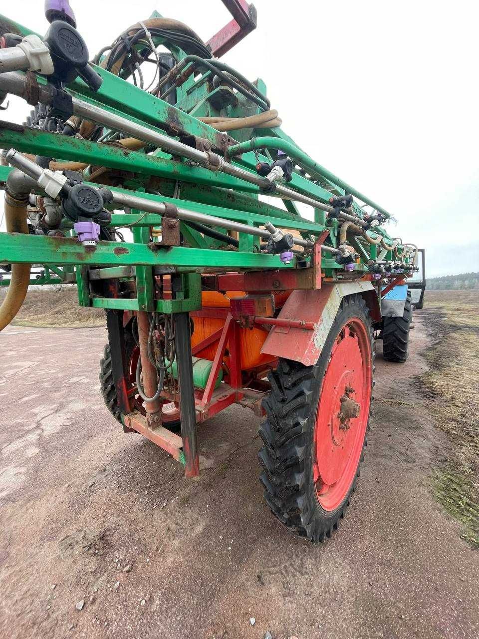 Оприскувач напівпричепний штанговий ОПШ 3524