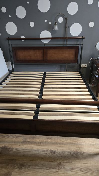 Łóżko , stan dobry