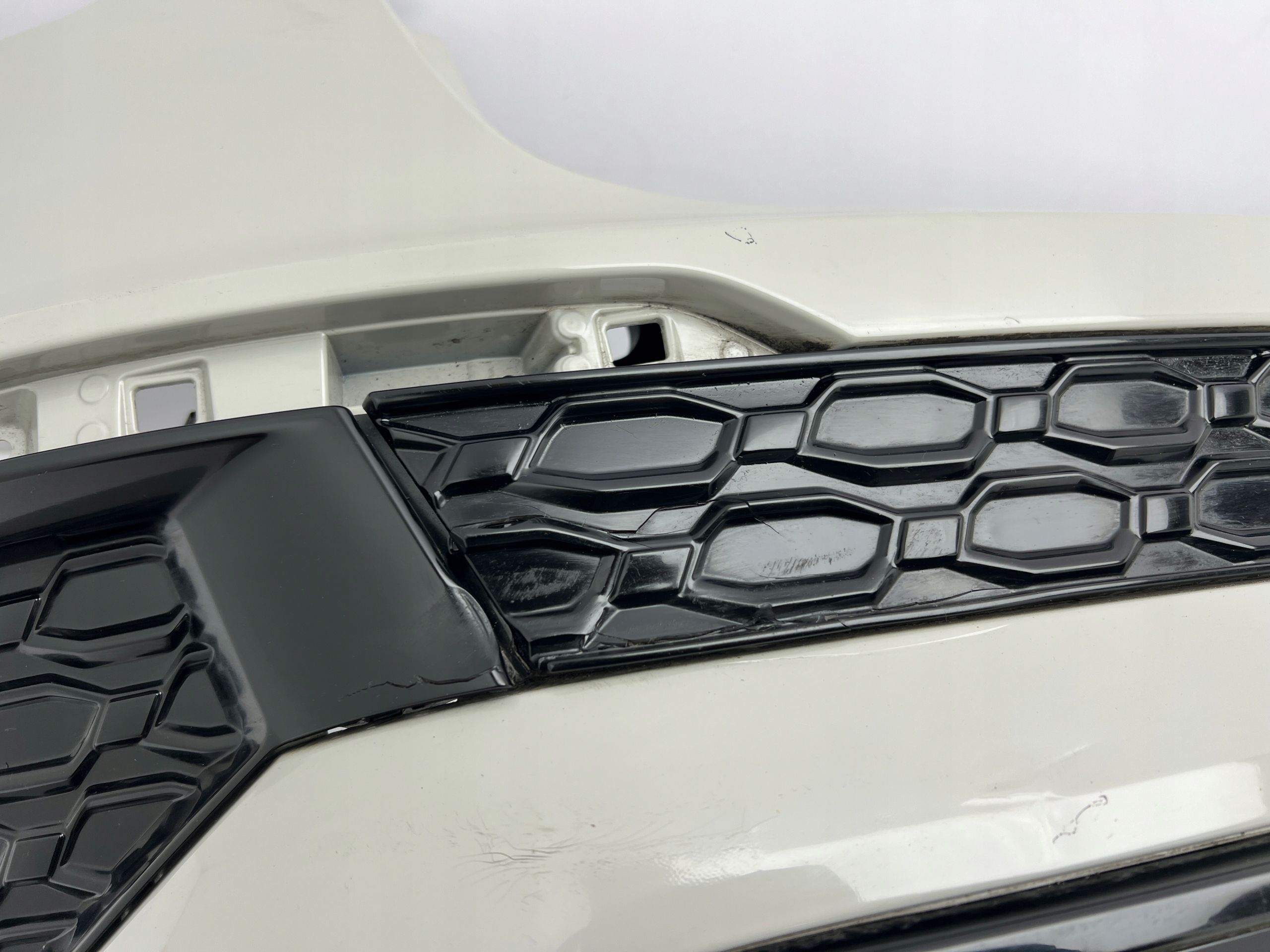 Audi A3 IV 8Y4 RS3 Sportback Zderzak Tylny tył 6xPDC oryginał Oem…