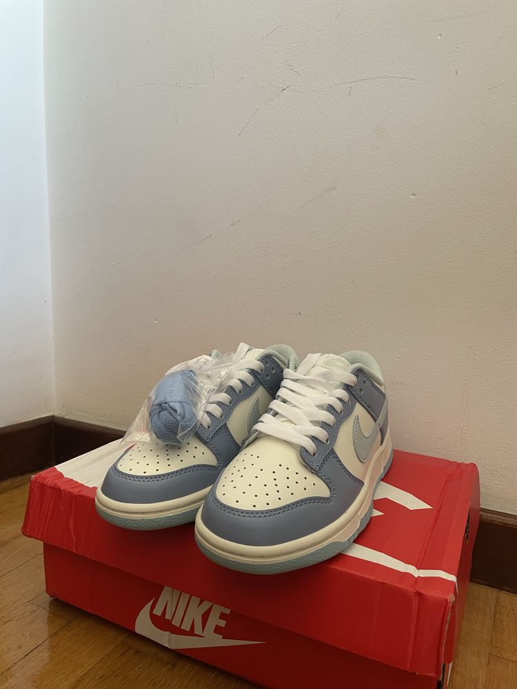 Nike panda low azul