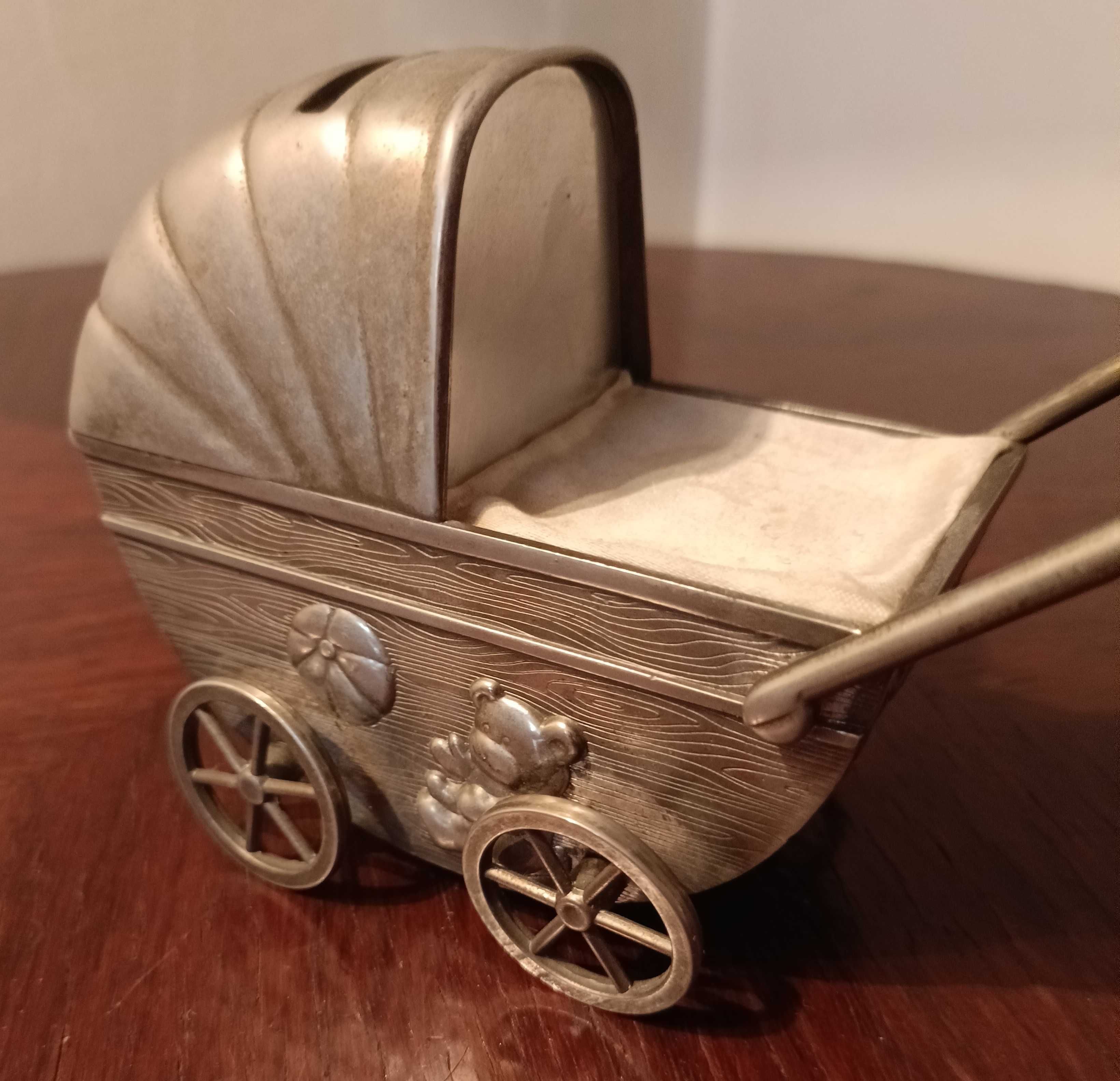 Stara skarbonka, wózek dziecięcy, Vintage, Lata 70.