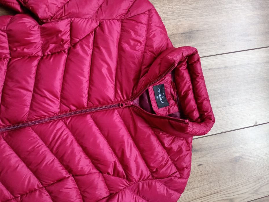 C&A lekka damska kurtka puchowa małe 40