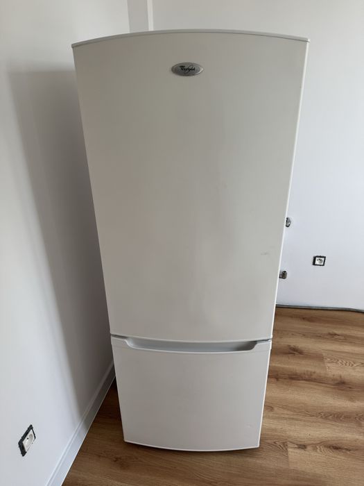 Lodówka Whirlpool oddam za darmo