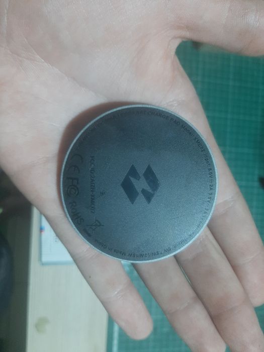 Срочно!!!  Infinix MagPad 15W — оригінальна магнітна бездротова зарядк