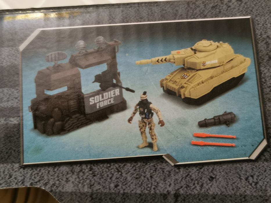 Czołg zabawka - military set special combat