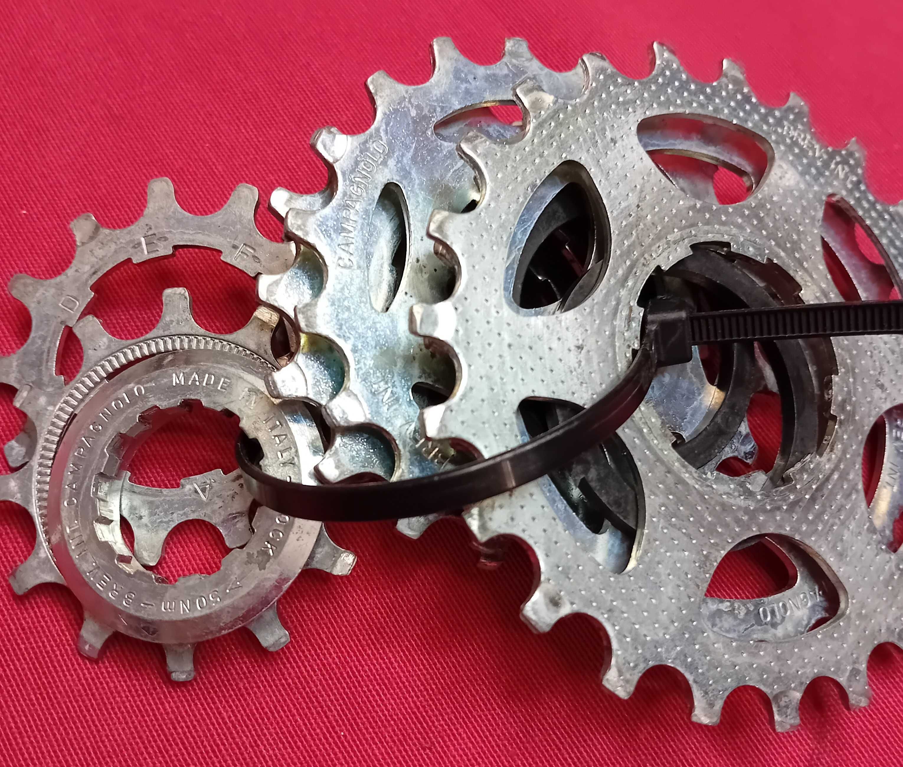 Kaseta CAMPAGNOLO 8-rzędowa, 12-23T / vintage,retro/.