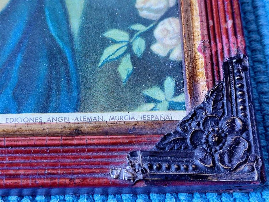 Quadro antigo de imagem da Virgem Maria com os Anjos