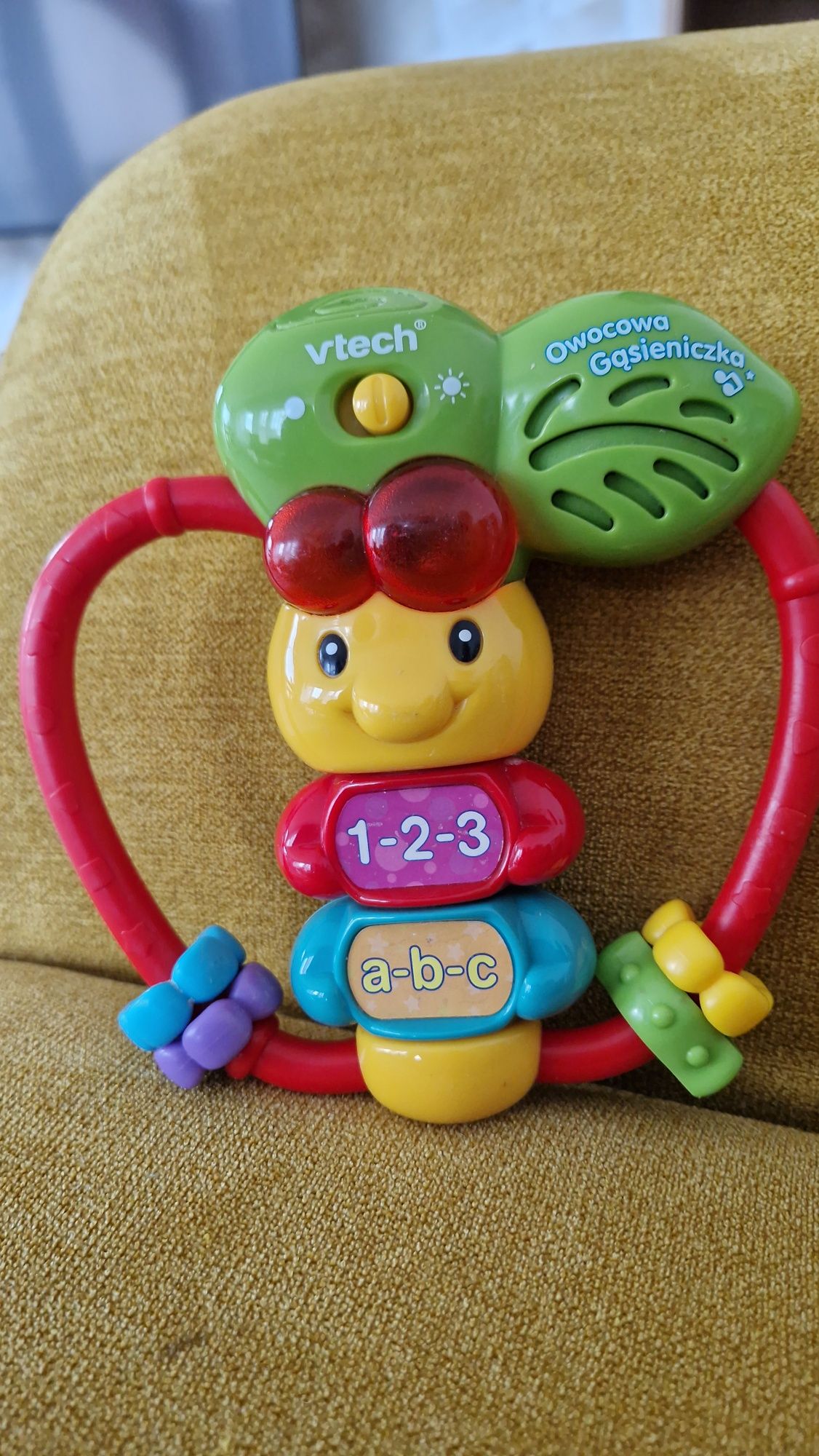 Jabłuszko interaktywne dla niemowlaka  VTech