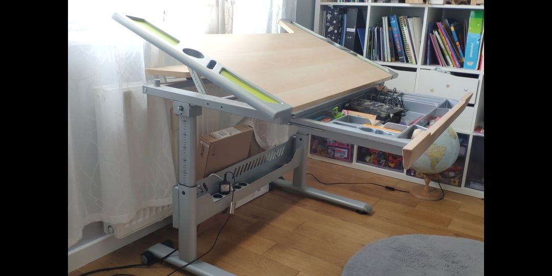 Biurko ergonomiczne PAIDI Tablo z regulacją wysokości i kąta nachyleni