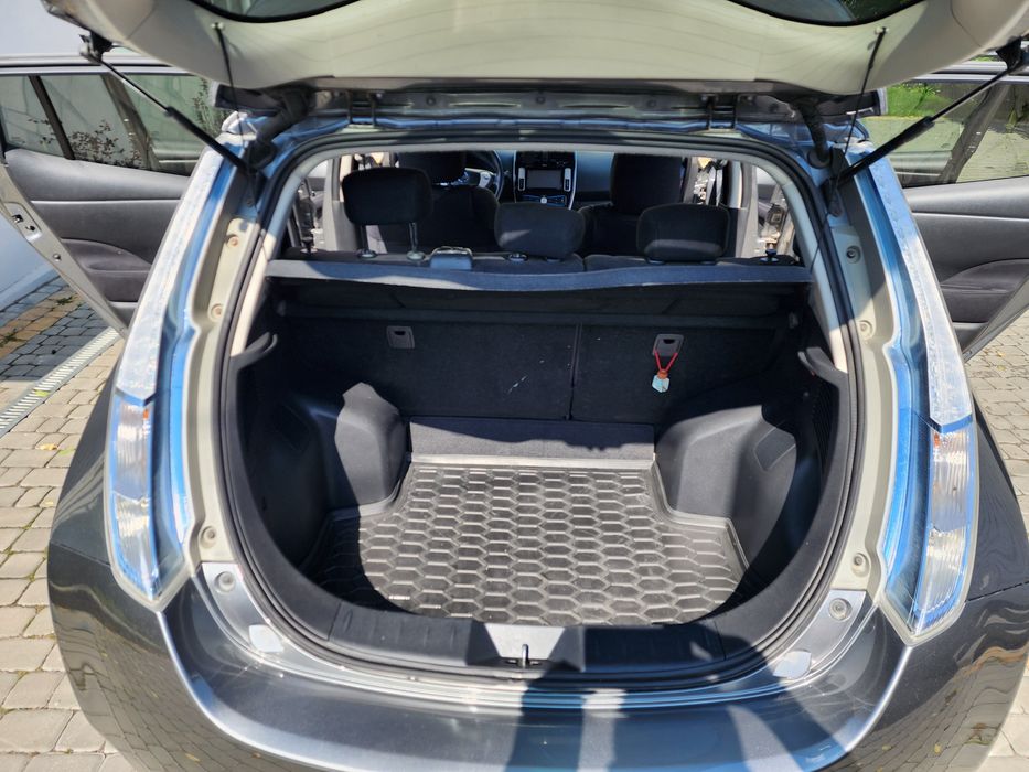 Nissan LEAF 24 kWh 2014